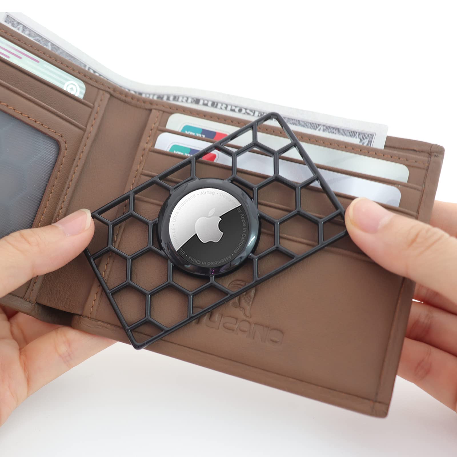 AirTag in wallet